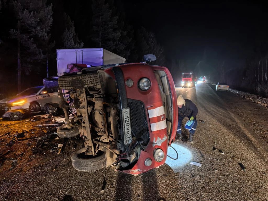 Под Нижним Тагилом произошло массовое ДТП с пострадавшими