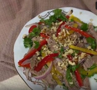 Салат Тбилиси: Вкус Востока на Вашем Столе