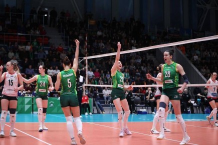 «Уралочка-НТМК» всухую обыграла «Заречье-Одинцово» в первом полуфинальном матче