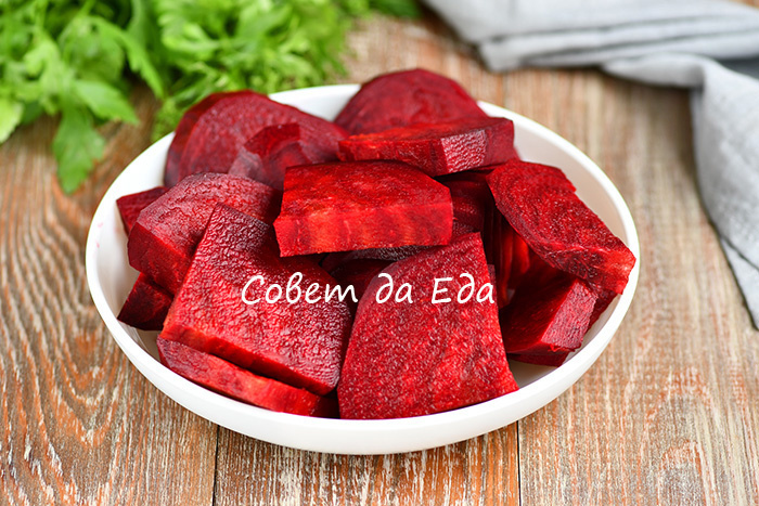 Уникальные блюда со свеклой: борщ и шпундра