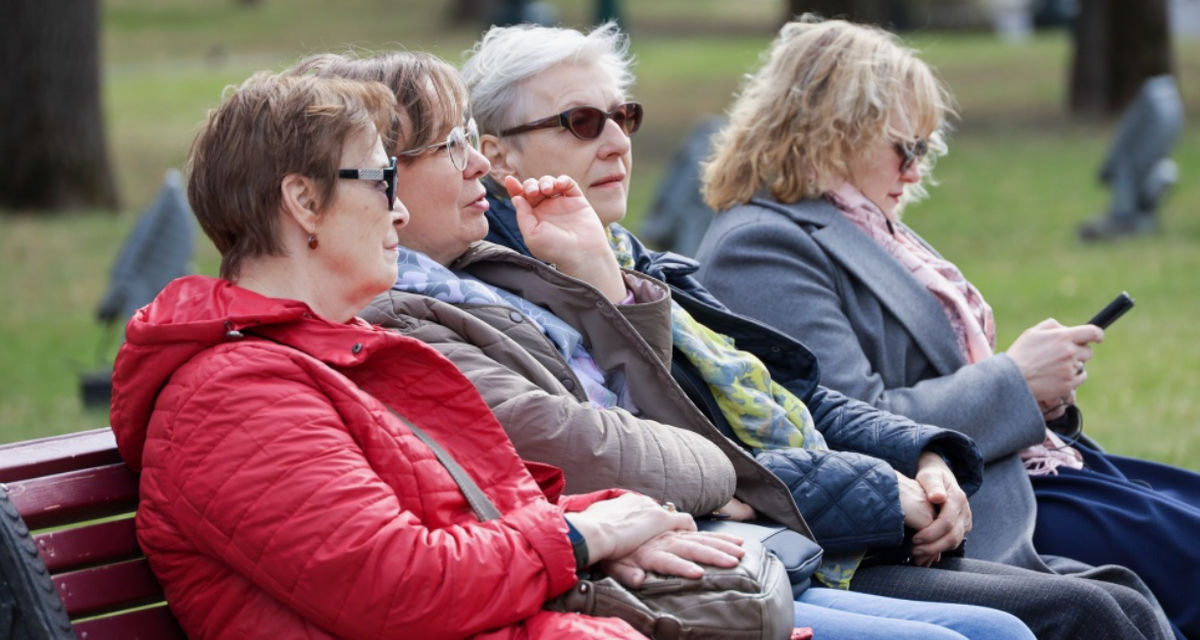 Что ждет пенсионеров в 2026 году: новые возможности и услуги