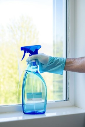 Как выбрать идеальное средство для мытья окон: секреты кристальной чистоты