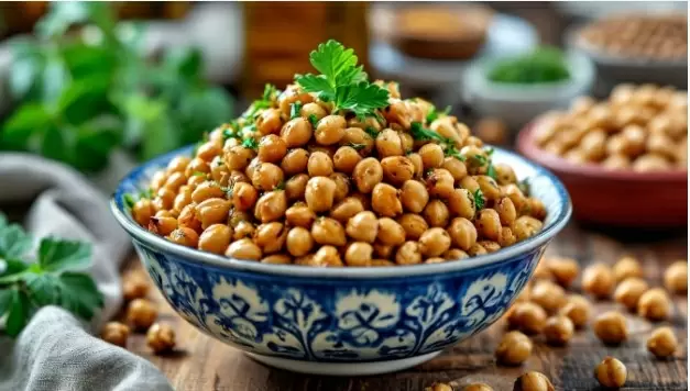 Уютный суп с нутом, пастой и шпинатом: идеальное решение для холодного вечера