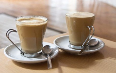 Кофе: Стимуляция или угроза? Разбираемся в противоречиях