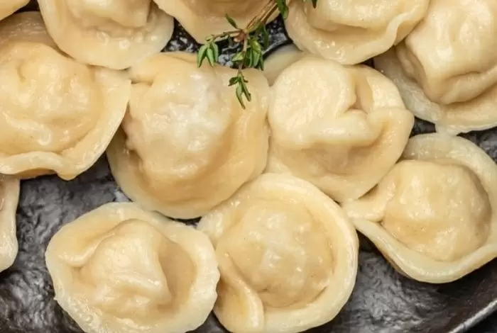 Как насладиться пельменями и не переживать за фигуру: секреты от врача Мясникова