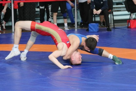 ����� ��������� ��� � 100 ���