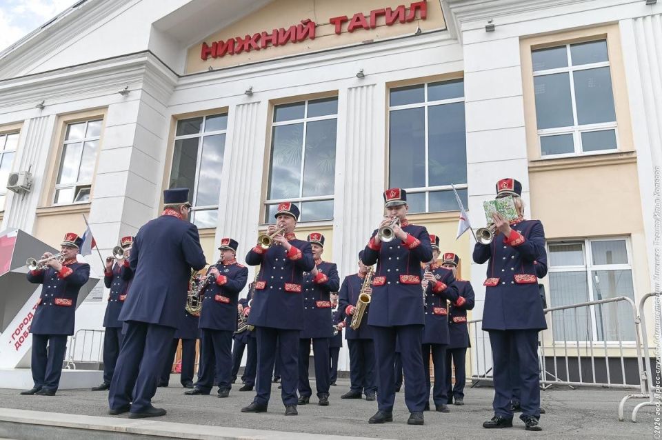 "Эшелон Победы" - в Нижнем Тагиле "Эшелон Победы" - в Нижнем Тагиле