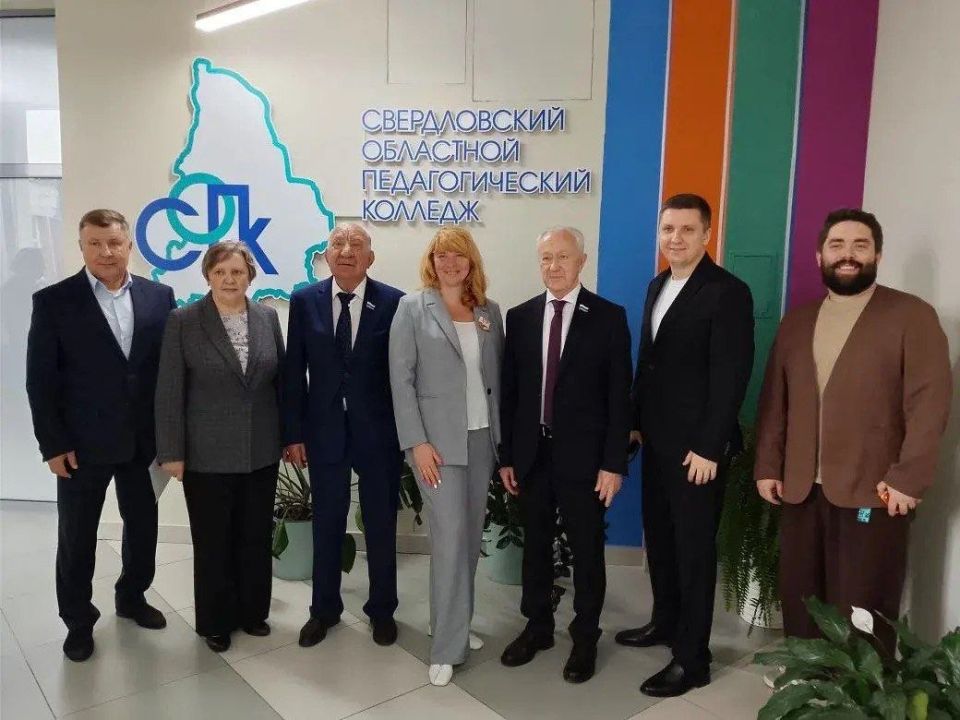 «Профессионалитет»: кадры для промышленности готовят через взаимодействие колледжей и предприятий «Профессионалитет»: кадры для промышленности готовят через взаимодействие колледжей и предприятий