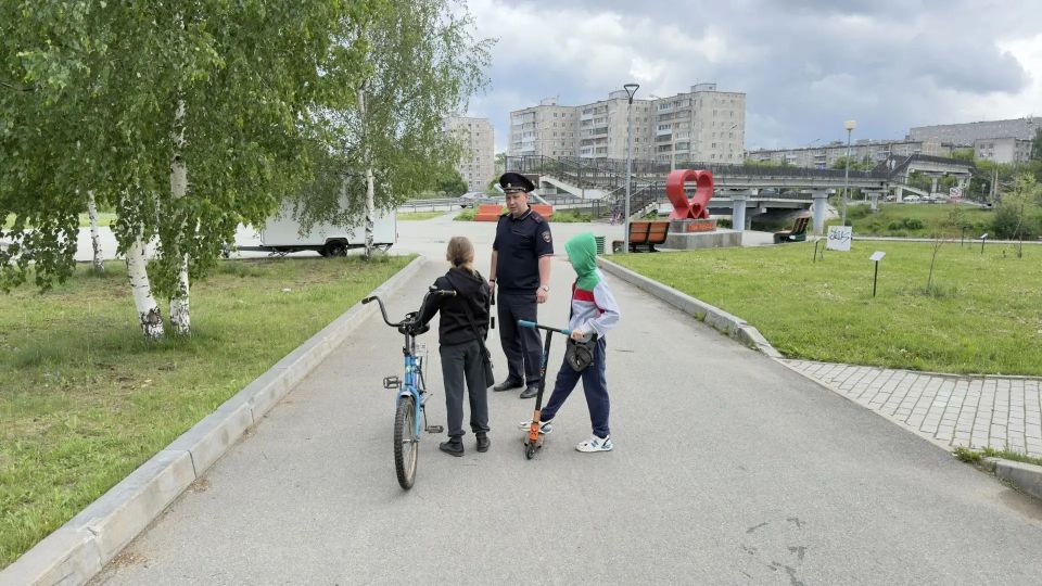 В регионе продолжается профилактическая акция «Спешивайся» Госавтоинспекции и ЮИД В регионе продолжается профилактическая акция «Спешивайся» Госавтоинспекции и ЮИД