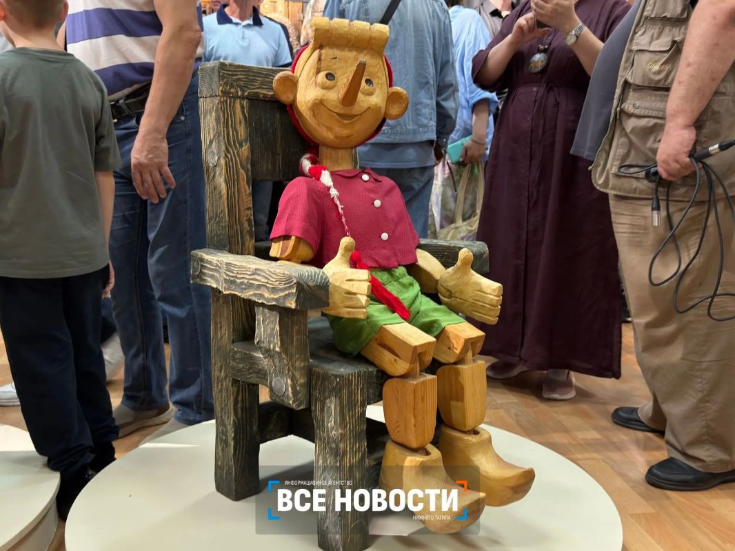 Назад в детство: выставка работ фестиваля «Буратино» открылась в Нижнетагильском музее-заповеднике Назад в детство: выставка работ фестиваля «Буратино» открылась в Нижнетагильском музее-заповеднике