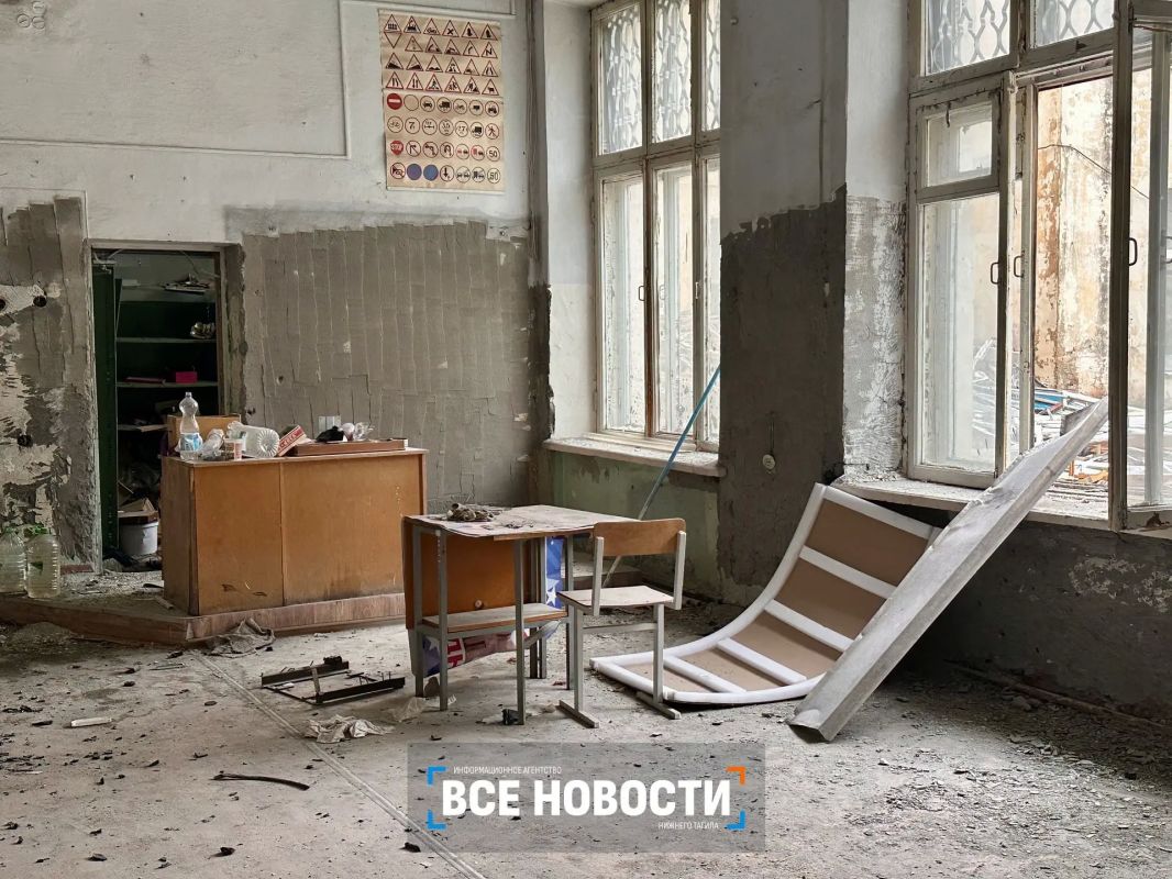 Ремонт 100-летней школы начали в Тагиле Ремонт 100-летней школы начали в Тагиле