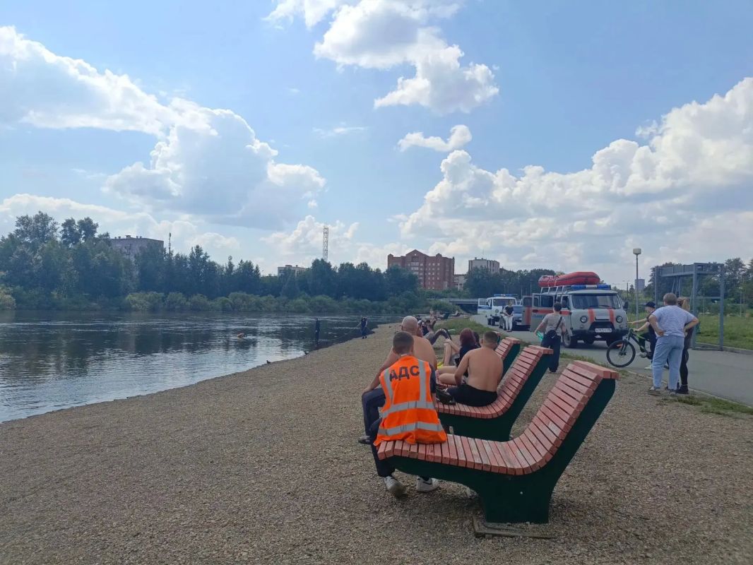 Стали известны подробности трагедии на реке Тагил, где утонула 13-летняя девочка Стали известны подробности трагедии на реке Тагил, где утонула 13-летняя девочка