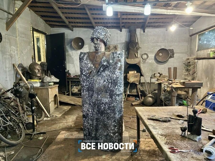 Двухметровый кавказец с бараном из газового баллона появится в Нижнем Тагиле Двухметровый кавказец с бараном из газового баллона появится в Нижнем Тагиле
