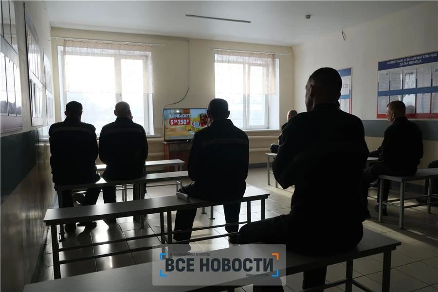 Экс-сотрудник ИК-12 из Нижнего Тагила получил 4 года колонии за «дружбу» с заключенным Экс-сотрудник ИК-12 из Нижнего Тагила получил 4 года колонии за «дружбу» с заключенным