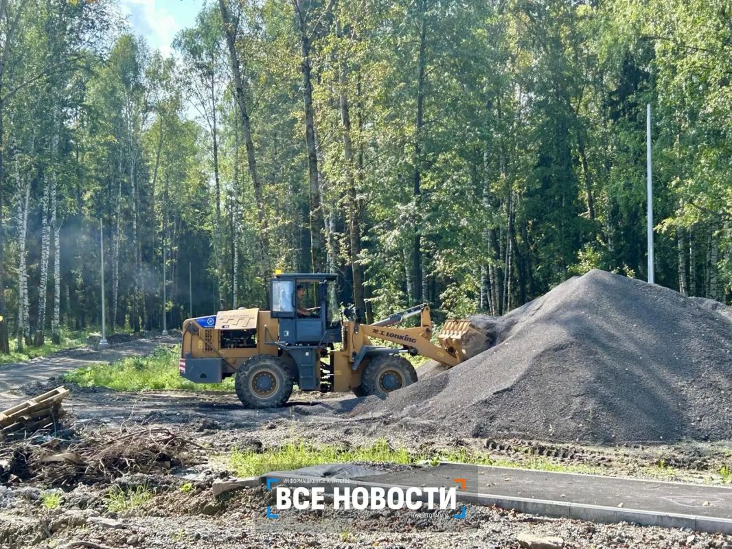 Ливни задержали сдачу парка для района Нижнего Тагила Ливни задержали сдачу парка для района Нижнего Тагила