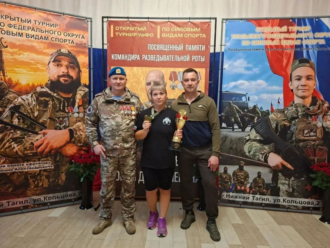В Нижнем Тагиле состоялся открытый турнир по силовым видам спорта В Нижнем Тагиле состоялся открытый турнир по силовым видам спорта