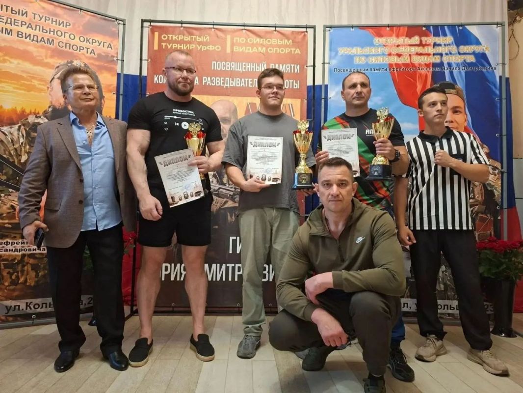 В Нижнем Тагиле состоялся открытый турнир по силовым видам спорта В Нижнем Тагиле состоялся открытый турнир по силовым видам спорта
