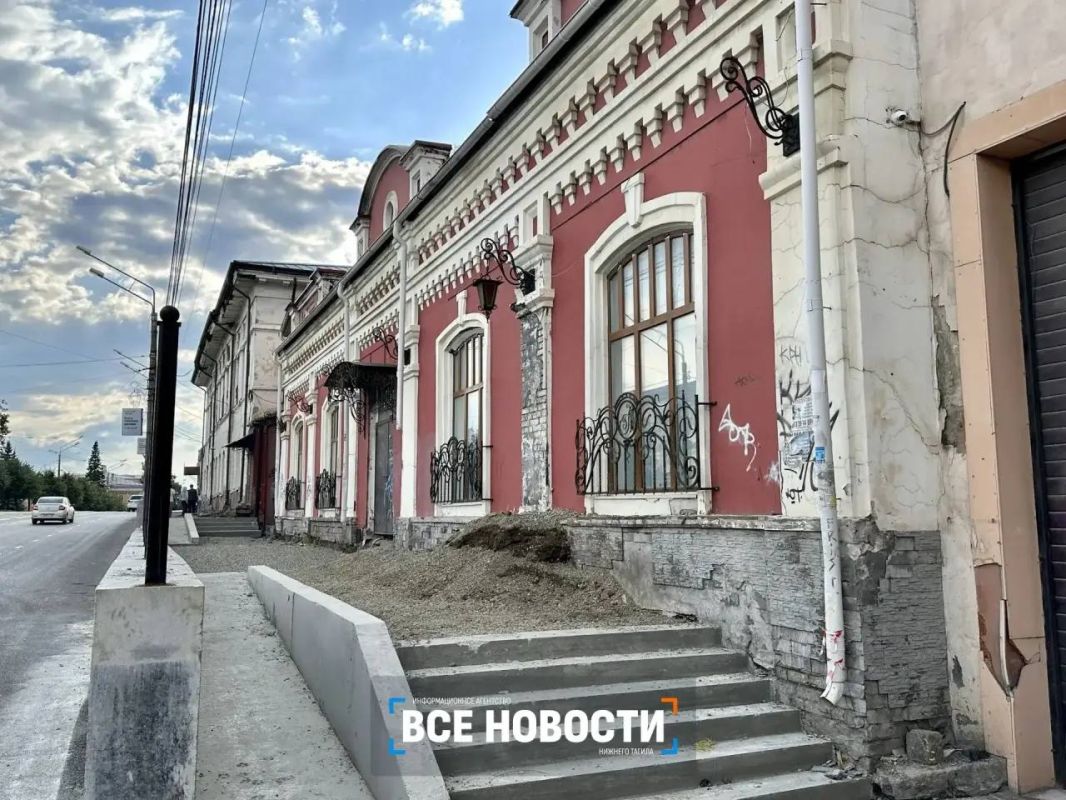 В Нижнем Тагиле отремонтируют фасад дома еврейской общины В Нижнем Тагиле отремонтируют фасад дома еврейской общины