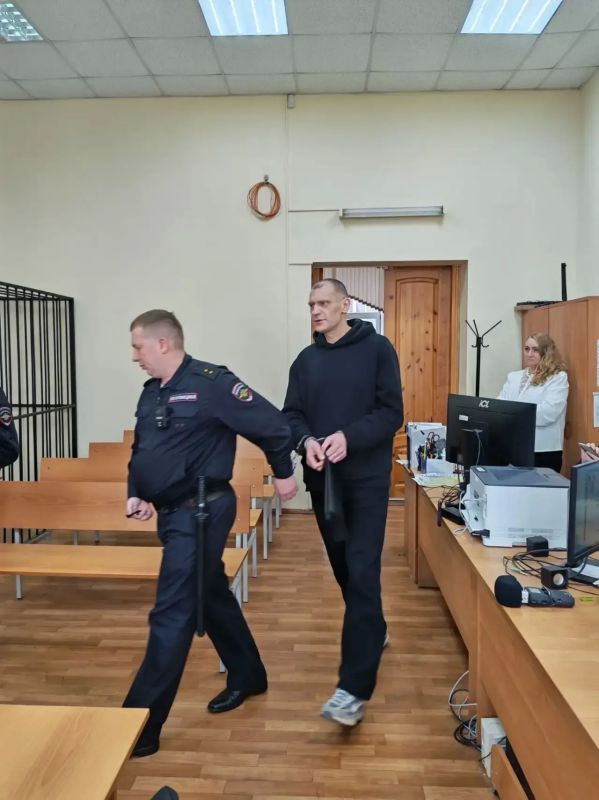 В Нижнем Тагиле вынесен приговор ранее судимому местному жителю за похищение человека из общежития и причинение средней тяжести вреда здоровью В Нижнем Тагиле вынесен приговор ранее судимому местному жителю за похищение человека из общежития и причинение средней тяжести вреда здоровью