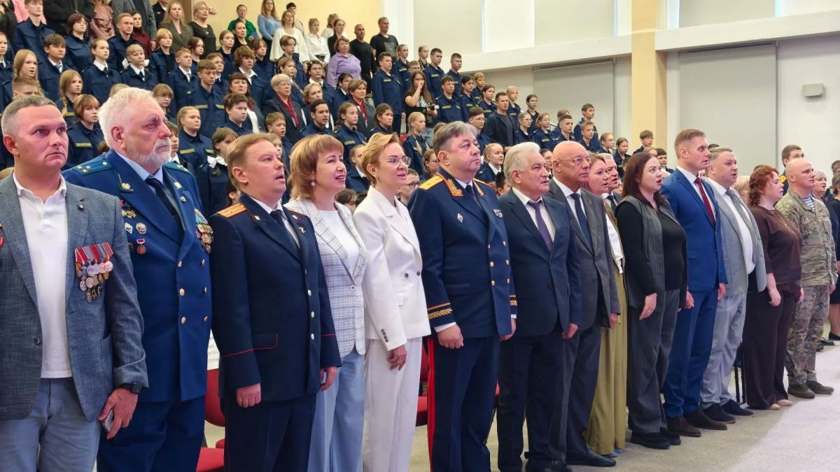 Руководитель СУ СК России по Свердловской области торжественно открыл 11 профильных кадетских классов Следственного комитета России