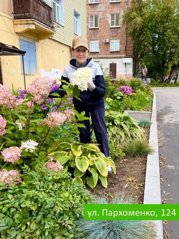 Владислав Пинаев: Знаете, есть люди, которые украшают мир вокруг себя Владислав Пинаев: Знаете, есть люди, которые украшают мир вокруг себя