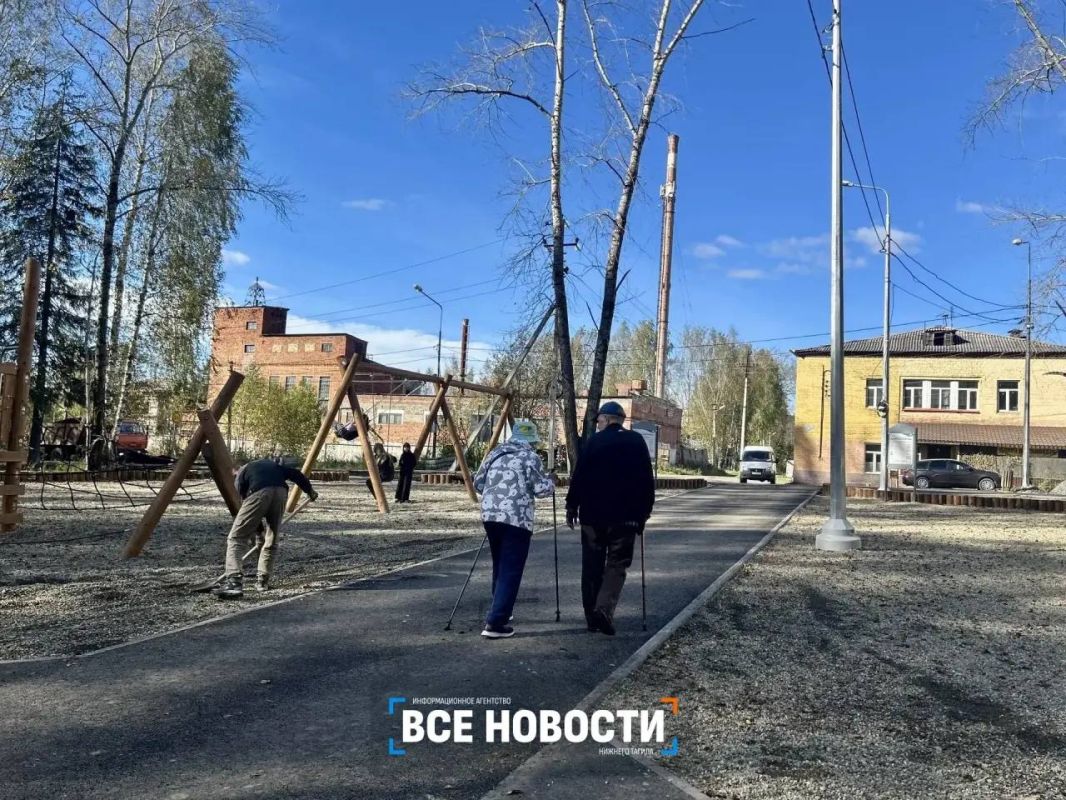 Почти готов: парк на Руднике заполнился гуляющими тагильчанами Почти готов: парк на Руднике заполнился гуляющими тагильчанами