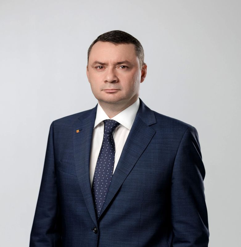 ЕВРАЗ сообщает о новом руководстве на уральских предприятиях ЕВРАЗ сообщает о новом руководстве на уральских предприятиях